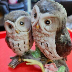 uogc Taiwan ceramic brown and white owls